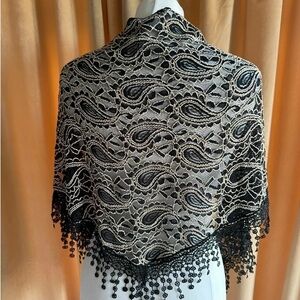 Chic Black and Cream Lace Wrap